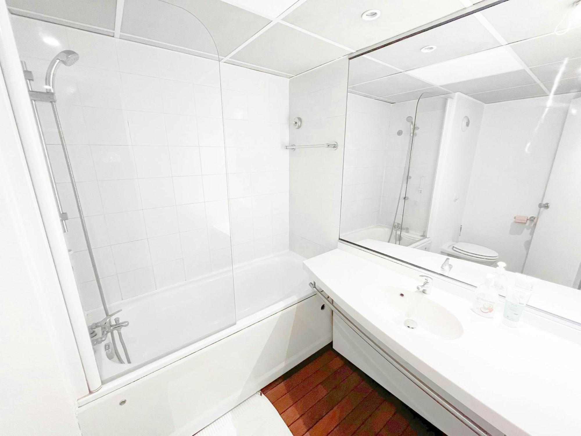 Paris Retreat 5 Minutes From Hoche Metroparking Appartement Pantin Buitenkant foto