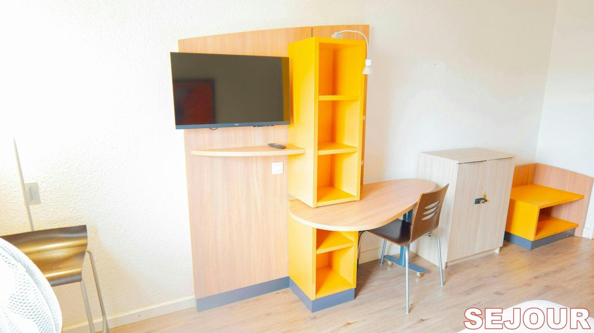 Paris Retreat 5 Minutes From Hoche Metroparking Appartement Pantin Buitenkant foto